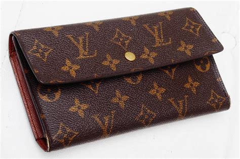 lv wallet girls|louis vuitton trifold wallet women's.